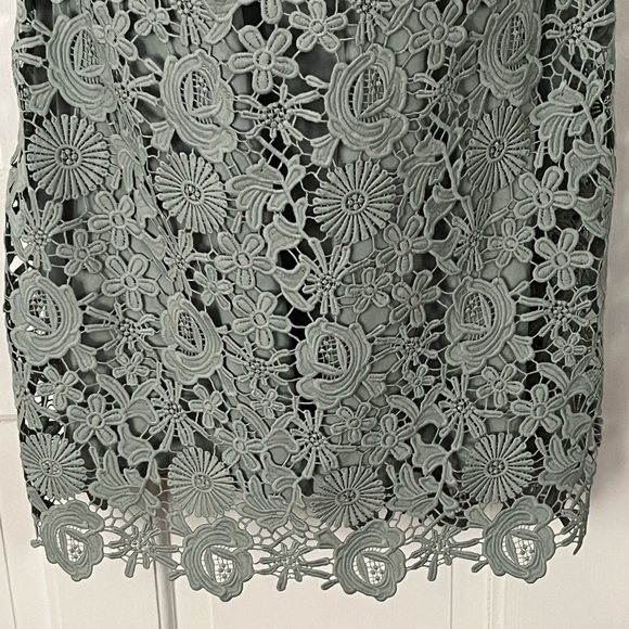 Lulu’s Sage Love Poem Lace Overlay Halter Mini Cocktail Dress Size Large - Picture 3 of 16